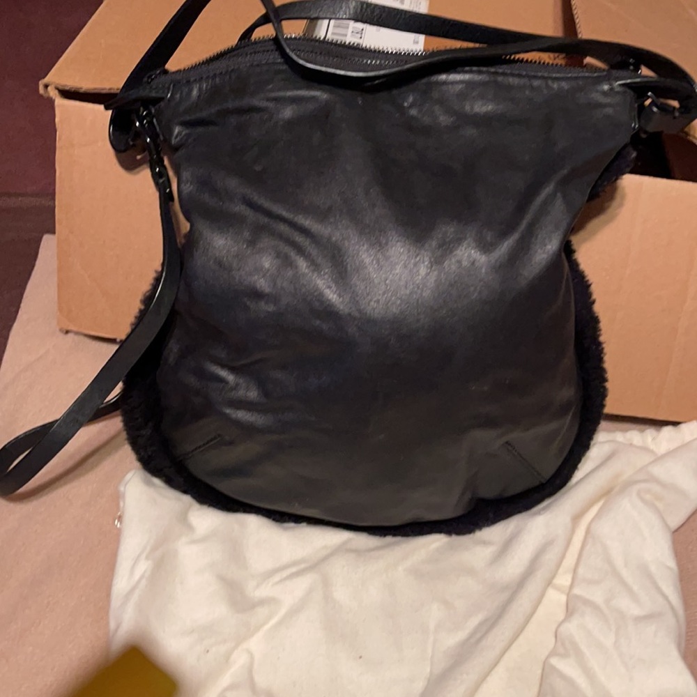 Purse - Picture 2 of 3